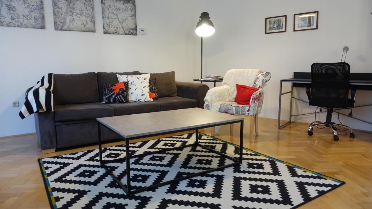 The Riverside Apartment - Downtown Sarajevo Ngoại thất bức ảnh