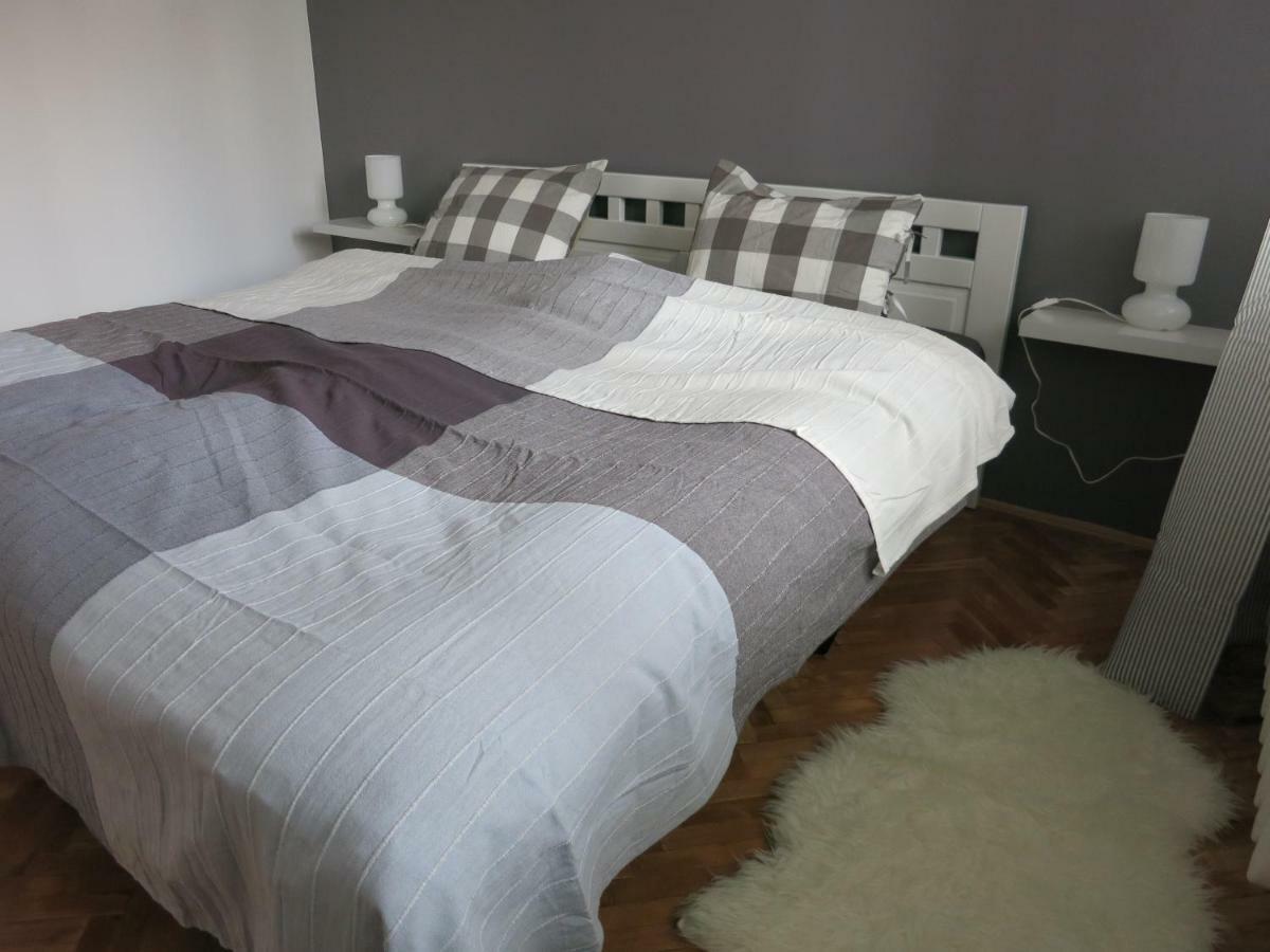 The Riverside Apartment - Downtown Sarajevo Ngoại thất bức ảnh