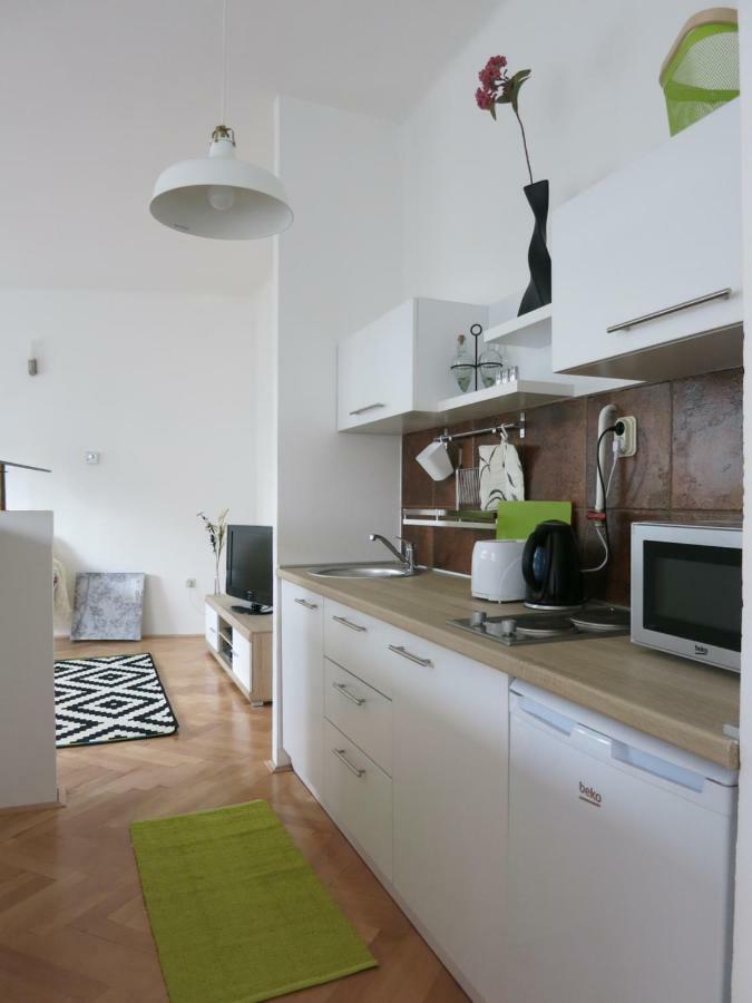 The Riverside Apartment - Downtown Sarajevo Ngoại thất bức ảnh