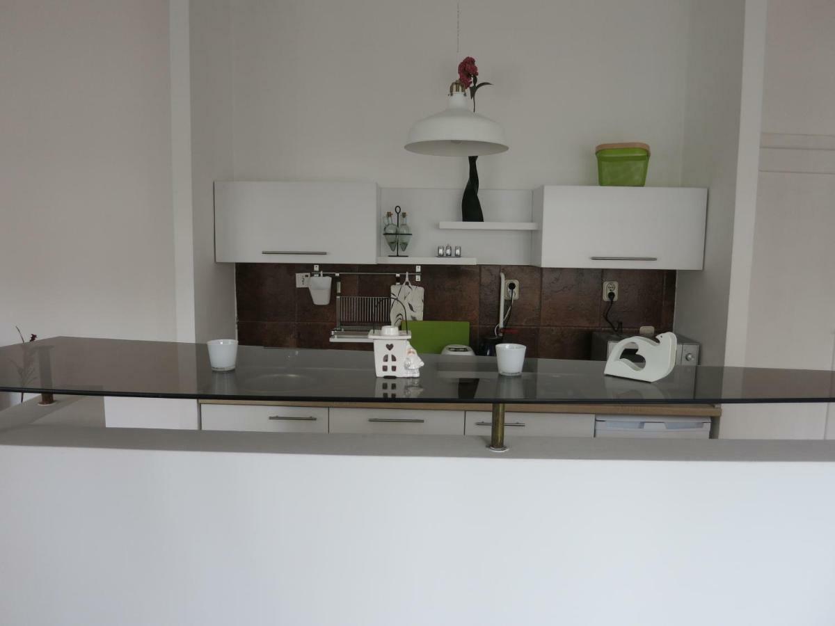 The Riverside Apartment - Downtown Sarajevo Ngoại thất bức ảnh